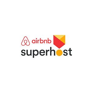 Airbnb_Superhost__300x300_-removebg-preview